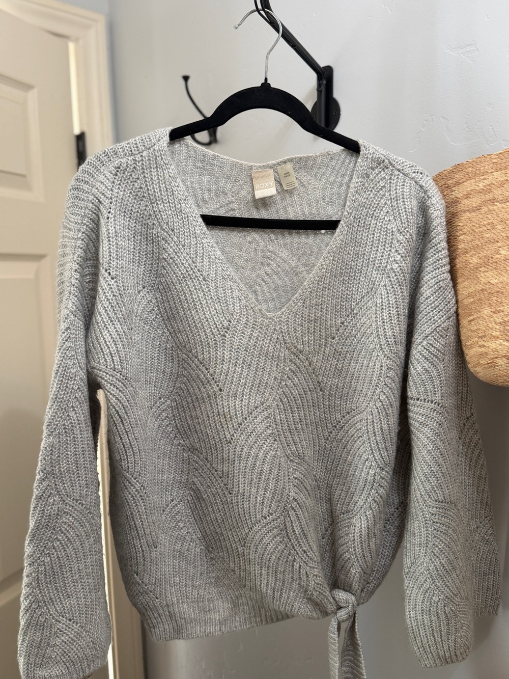 Roxy Light Gray V-Neck Knit Sweater with Tie Hem